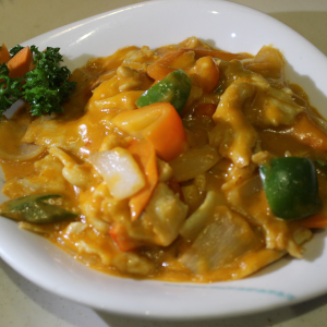 Poulet curry rouge piquant